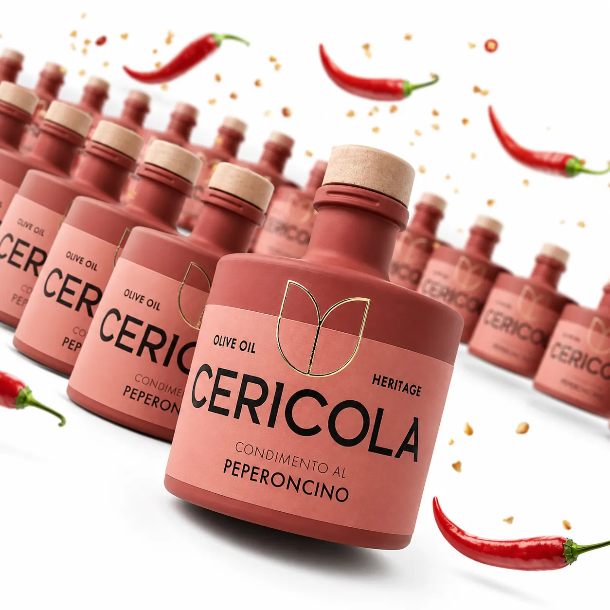 condimento a base di olio extra vergine di oliva aromatizzato al peperoncino oleificio cericola gallery 4